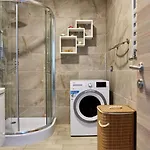 Iris Alessi Pool &