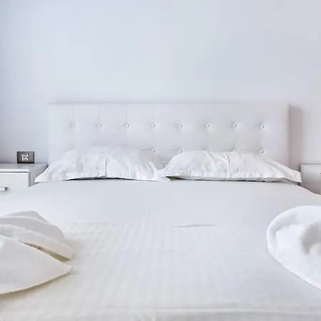 Iris By Alz * Năvodari