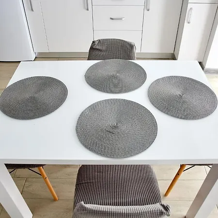 Apartament Iris Alezzi Năvodari