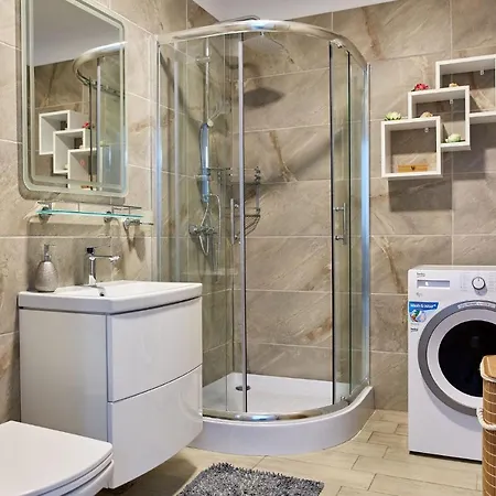 Apartment Iris By Alz