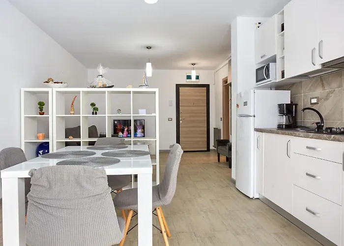 Iris By Alz Apartament Năvodari