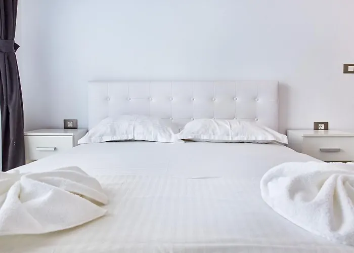 Iris By Alz * Năvodari